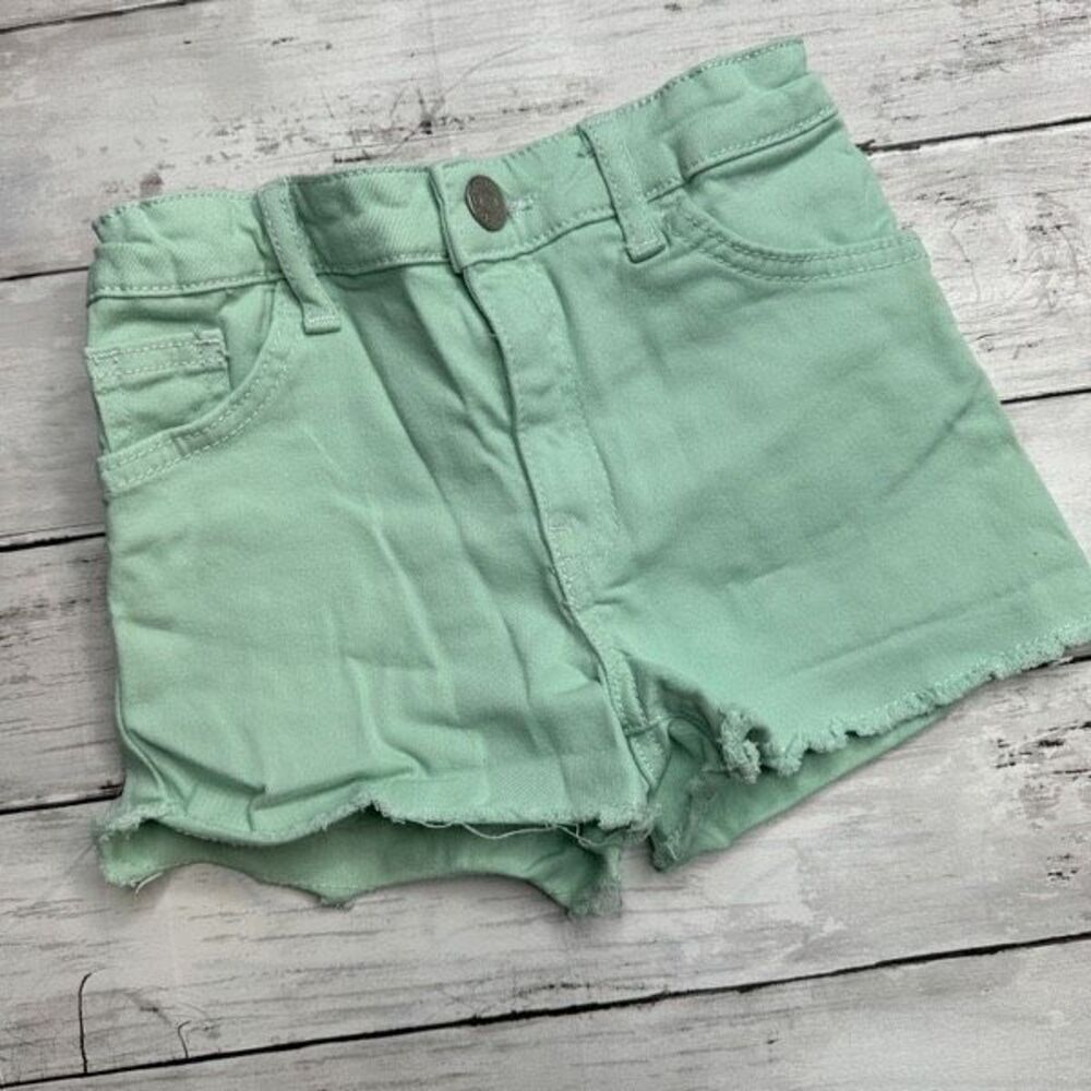 Denim & co mid-rise shorts 5-6 yrs in mint green